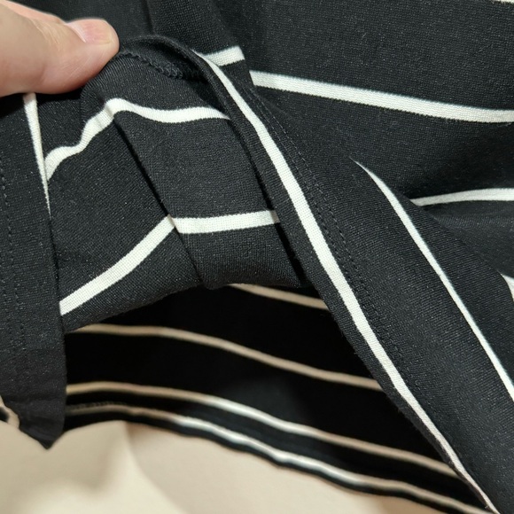 ❤️4 for $20❤️ Worthington Striped Puffy Sleeve Shirt V Neck Size Large - Picture 6 of 9